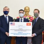 Việt Nam nhận 1,5 triệu liều vaccine Pfizer