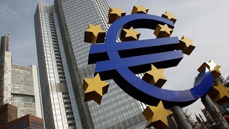 Lạm phát châu Âu cao nhất 24 năm